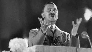 Bot de inteligencia artificial de Microsoft no reconoce a Hitler