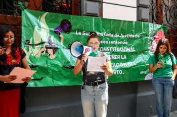 Colectivas exigen al Congreso de Puebla atender sentencia de la Corte y despenalizar aborto