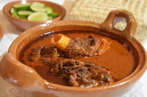 Ayuntamiento de Puebla invita a locales y visitantes a disfrutar el mole de caderas 
