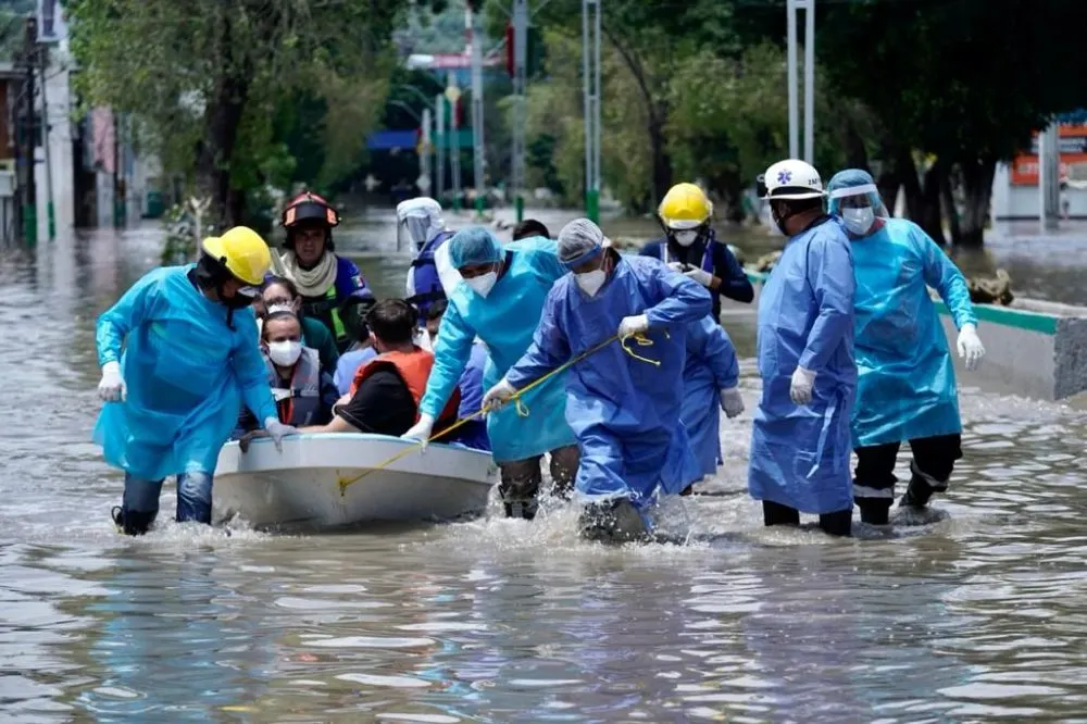 Deja 17 muertos y más de 30 mil afectados inundación en Tula, Hidalgo