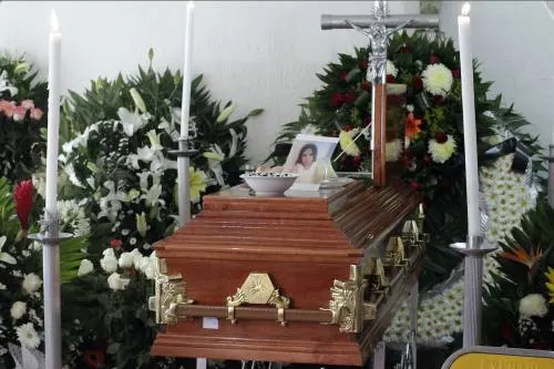 Morena se suma a exigencia de Barbosa para que PGR atraiga investigación sobre asesinato Meztli