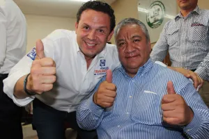 Refrenda Consejo de Taxistas apoyo a candidatos de Acción Nacional