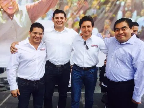 Aspirantes a candidatura de Morena al gobierno de Puebla cierran filas con Delfina Gómez