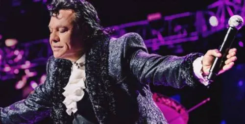 Aún después de muerto, Juan Gabriel enfrenta demanda de ex colaborador