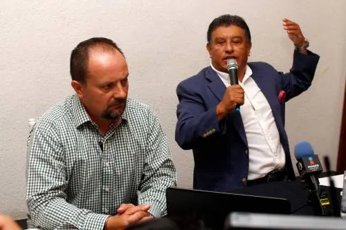 Lozano deberá pagar a Bartlett ahora que no tiene protección de RMV