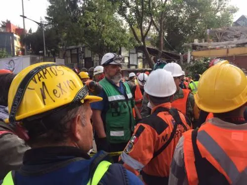 Suspenden actividad en zonas afectadas por sismo del martes