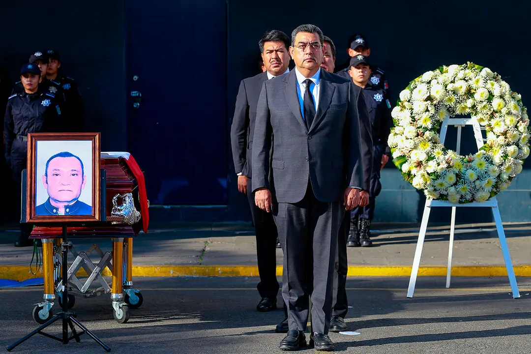 Sergio Salomon Cespedes Homenaje Policia Fallecido