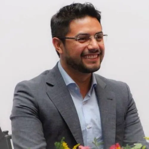 Jesús Giles negoció dejar su odio contra Cárdenas a cambio de una candidatura para su esposa