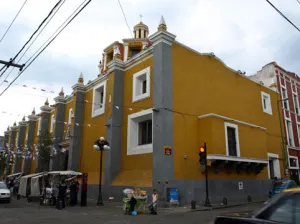 Comenzaron trabajos de restauración del templo de Santa Mónica