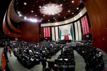 Aprueban en comisiones de la Cámara de Diputados dictamen de la reforma electoral de AMLO