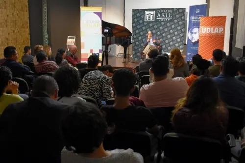 Se presenta la novela “Soliloquio del conquistador” en la UDLAP