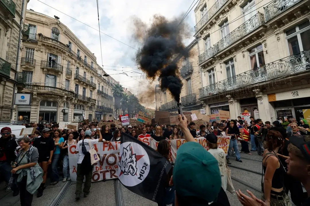 Protestas estudiantiles sacuden Francia: miles salen a las calles por la crisis educativa