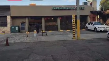 Dan cristalazo y saquean Starbucks de Huexotitla