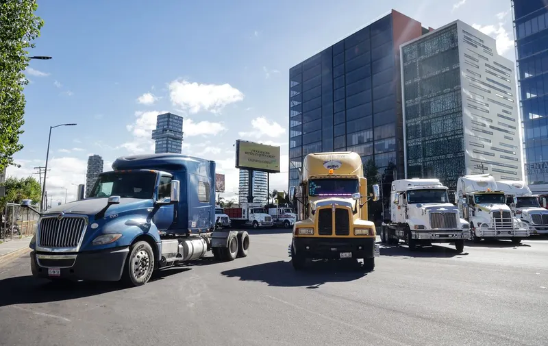 Paro transportista: CTM y Coparmex piden diálogo; ANTAC Puebla no participará