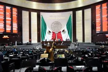 Reforma eléctrica es aprobada en comisiones de la Cámara de Diputados