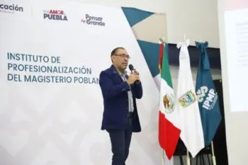 Imparte SMDIF ponencias en procuración de derechos y salud mental a docentes de Puebla capital
