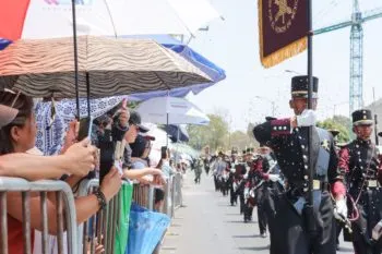 Desfile del 5 de Mayo 2025: prohíben renta de sillas en Puebla y analizan colocar gradas oficiales