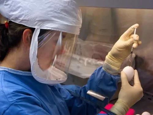 Vacuna de Sanofi Pasteur contra Covid-19 empezará ensayos en segundo semestre de 2020