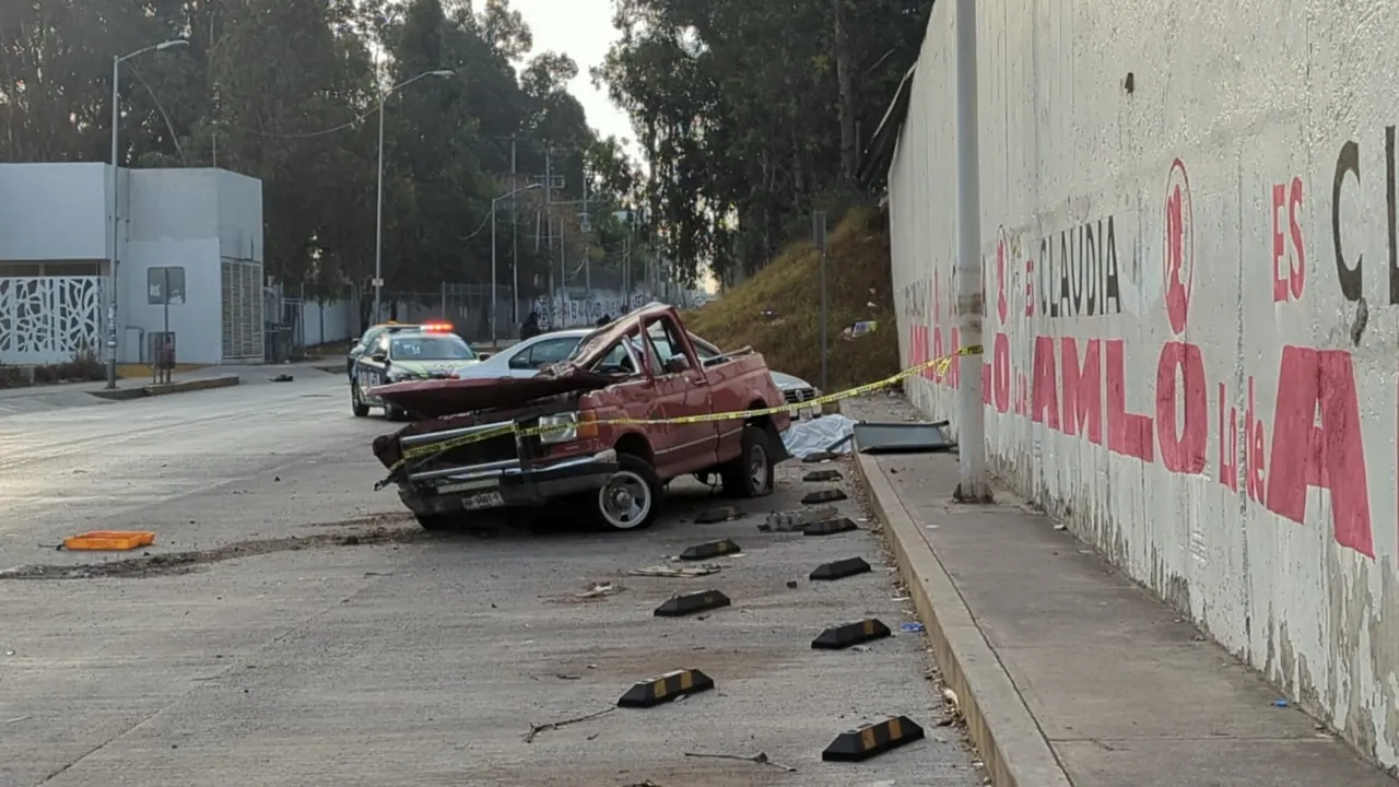 Volcadura de camioneta