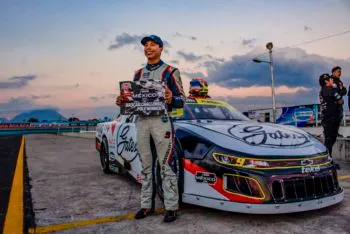 Eloy Sebastián se queda con la “pole position” de NASCAR Challenge en Puebla