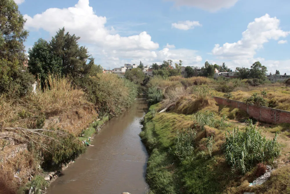 Protección Civil de Puebla alerta sobre riesgo de inundaciones en el río Alseseca y activa acciones preventivas