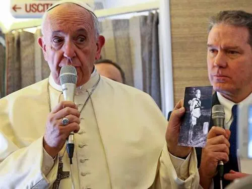 Estamos al límite de una guerra nuclear: papa Francisco