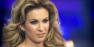 Ingrid Coronado se le escapa flatulencia