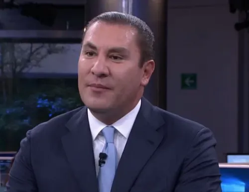 ¿Pacto simulado?