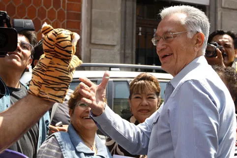 Bartlett confirma asistencia al debate del martes en la Ibero
