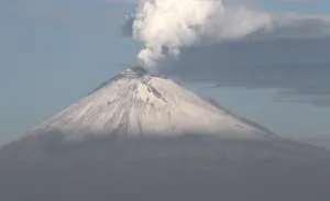 Reporta Cenapred 81 exhalaciones en Popocatépetl