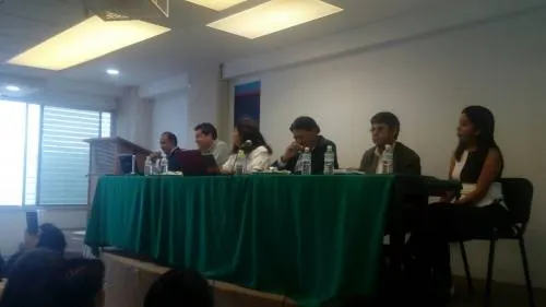 Se deben establecer alianzas, pero con los votantes