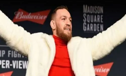 McGregor será detenido si no testifica por una multa de tráfico