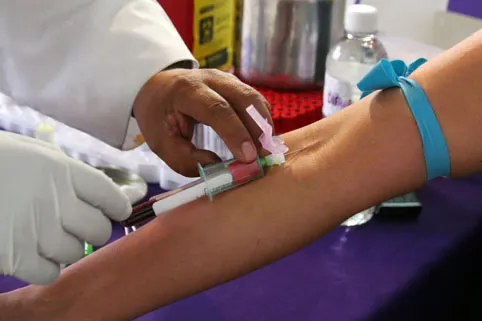 Inicia CDH Puebla y SSEP campaña de detección de VIH o SIDA