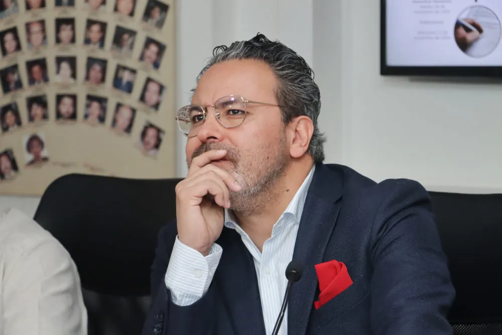 Se pronuncia Roberto Zataráin a favor de regresar el fuero constitucional a diputados