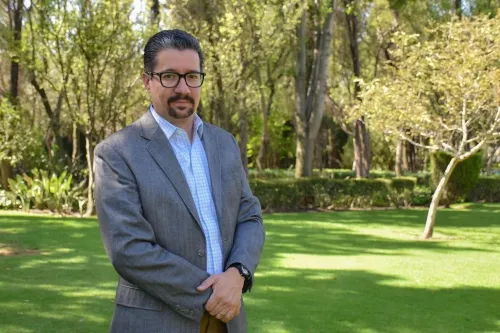Catedrático UDLAP discute las nuevas amenazas de seguridad en foro internacional