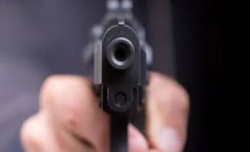 Detienen a sujeto que portaba ilegalmente arma de fuego en la colonia Huexotitla