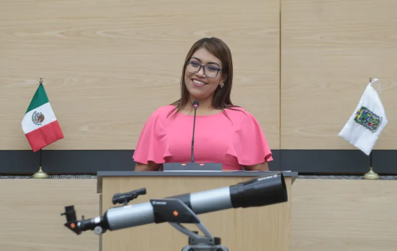 leonela-jazmin-martinez-ayala
