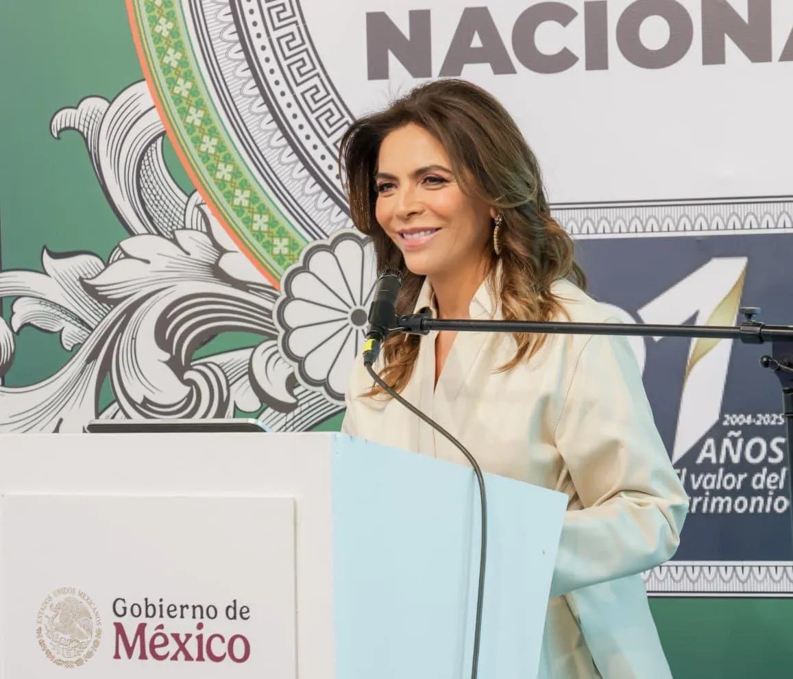 Lotería Nacional y el Indaabin presentan billete conmemorativo del Día del Valuador