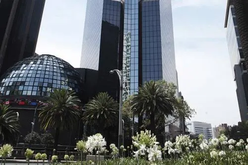 Bolsa Mexicana de Valores, con baja de 0.02% en cierre de tercer trimestre