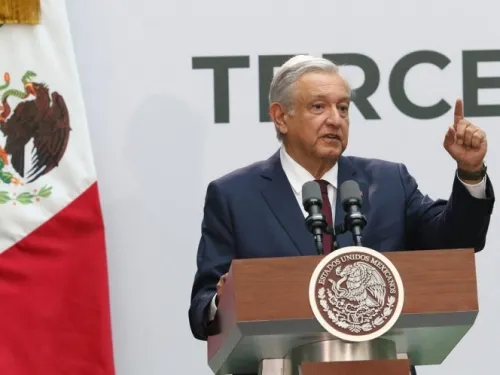 Destaca López Obrador ahorros por 145 mil mdp