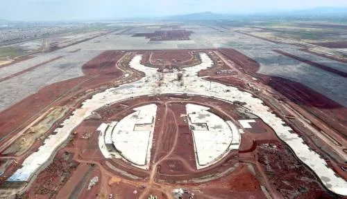 SHCP descarta cambios a oferta de recompra de bonos de aeropuerto