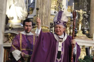 Partidos deben elegir a mejores candidatos al gobierno: Arzobispo