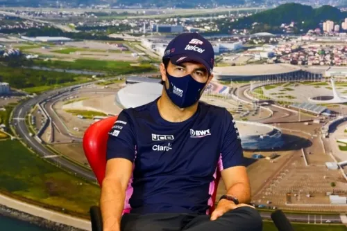 Checo Pérez confirma que no seguirá en Racing Point y está en búsqueda de nuevos proyectos