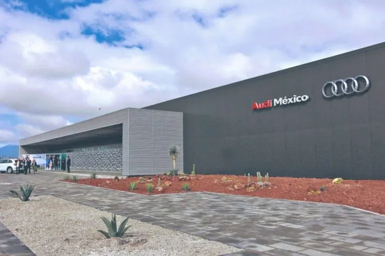 Reanuda Audi producción en Puebla en sus tres turnos