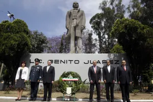 Recuerdan legado de Juárez durante celebración de su natalicio