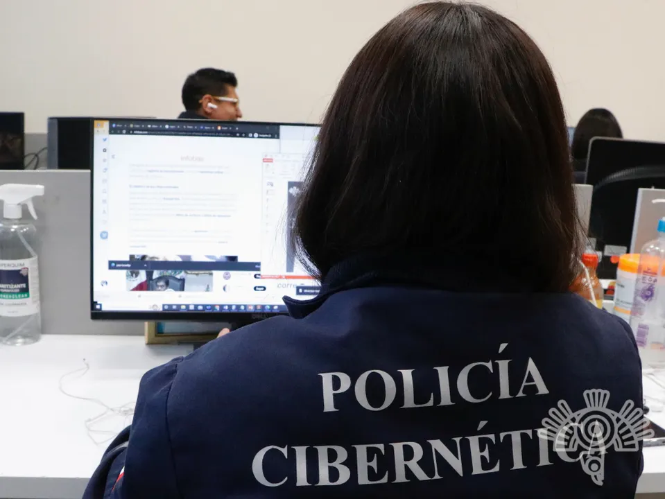 Policía Cibernética