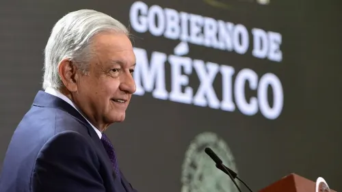 El espionaje que igualó a López Obrador y Moreno Valle