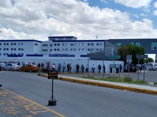 Largas filas en oficialía de partes en Ciudad Judicial