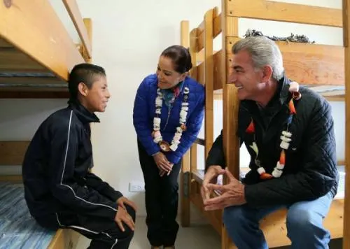 Tony Gali trabaja por el desarrollo de las niñas, niños y adolescentes indígenas