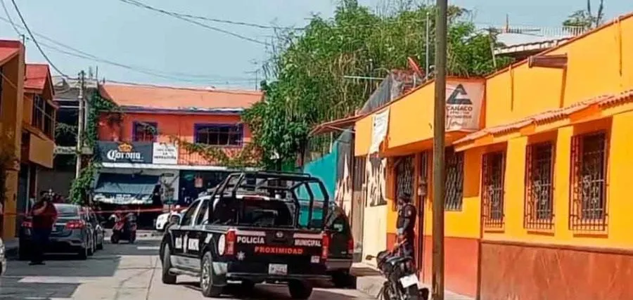 Atacan oficinas de Canaco en Izúcar y dejan 2 muertos